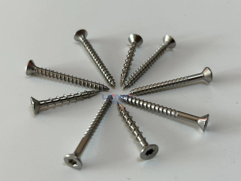 screw nail